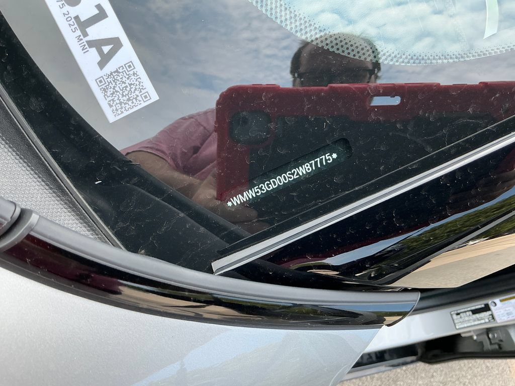 Used 2025 MINI Cooper S FWD image 25