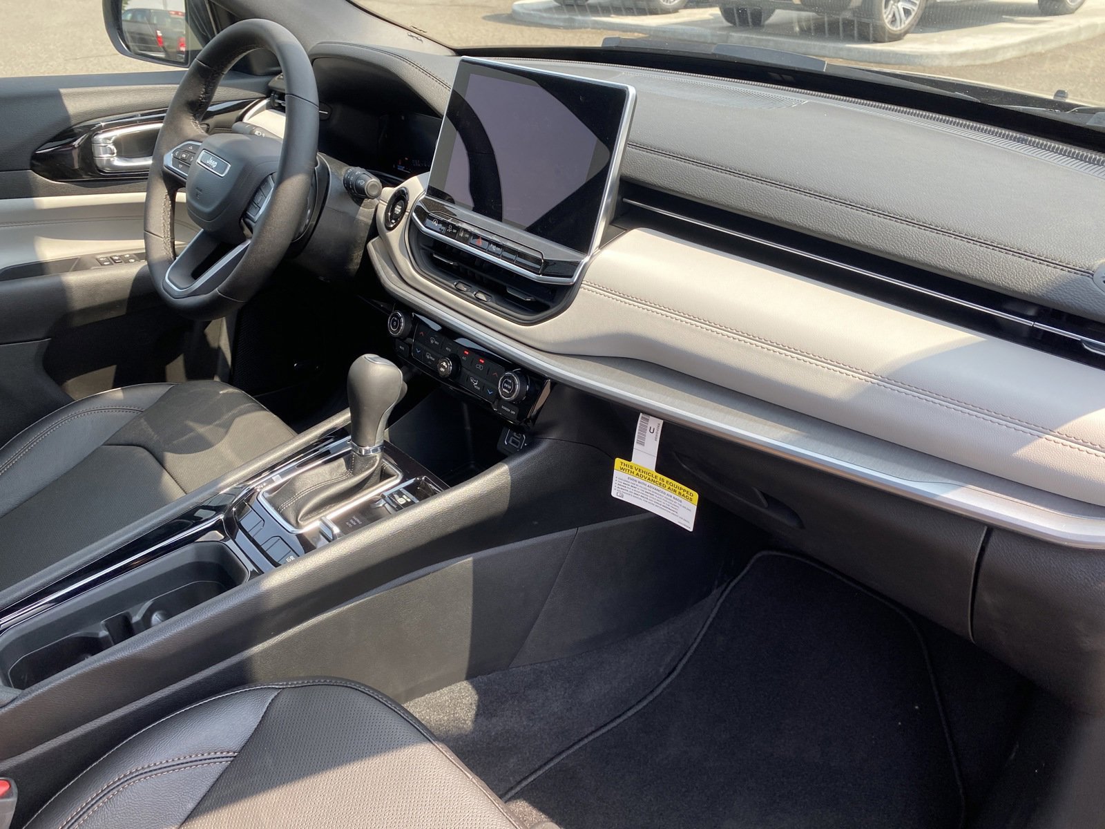 New 2024 Jeep Compass Limited w/ Elite Group AWD/4WD image 19