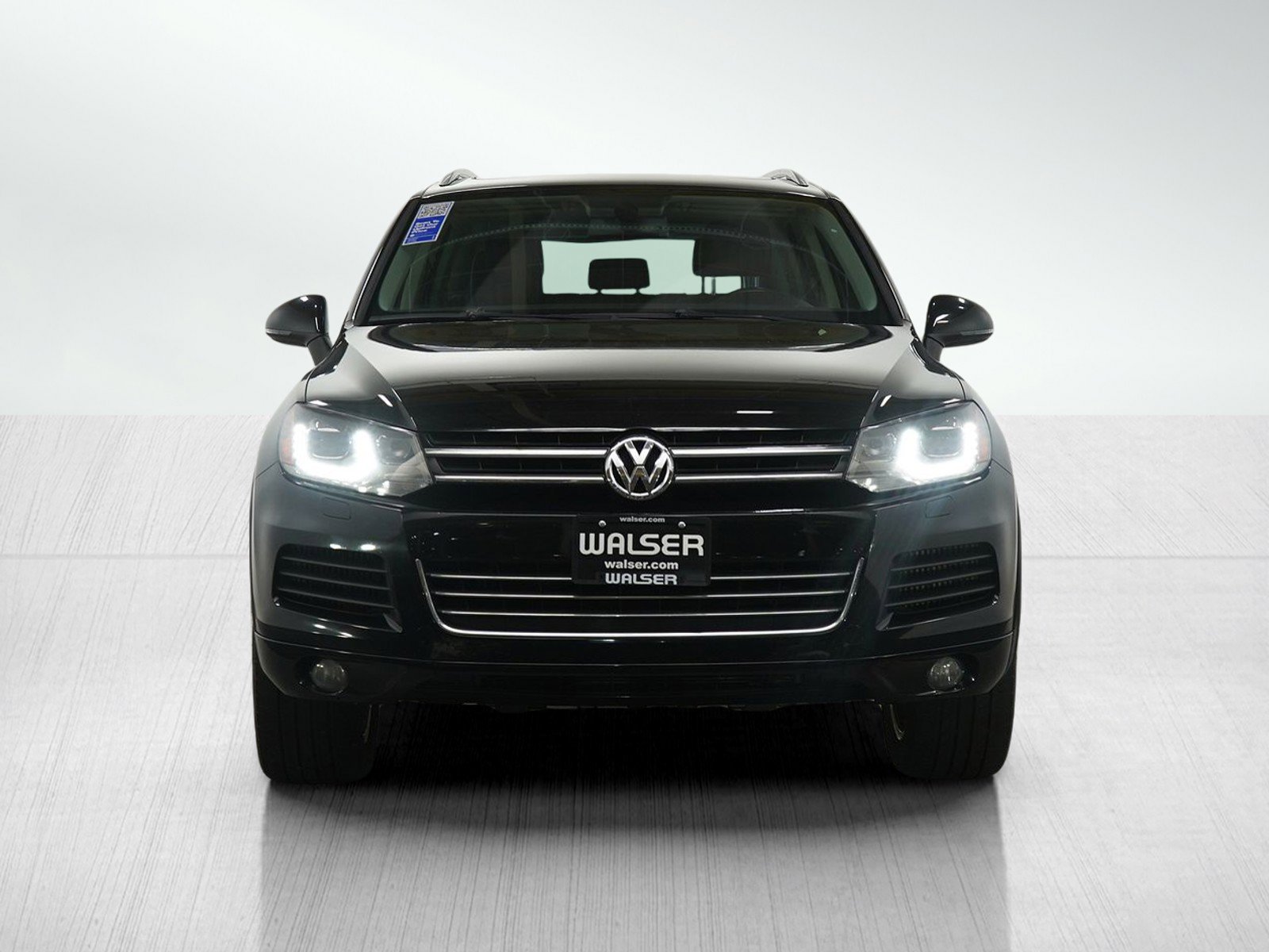 Used 2012 Volkswagen Touareg Executive image 8