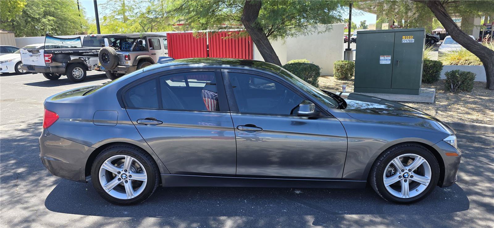 Used 2015 BMW 328i Sedan RWD image 4
