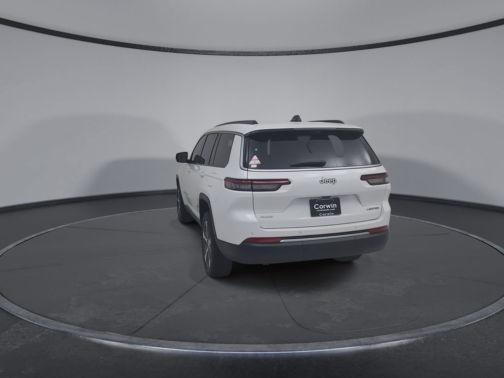New 2026 Jeep Grand Cherokee L Limited w/ Luxury Tech Group II AWD/4WD image 12