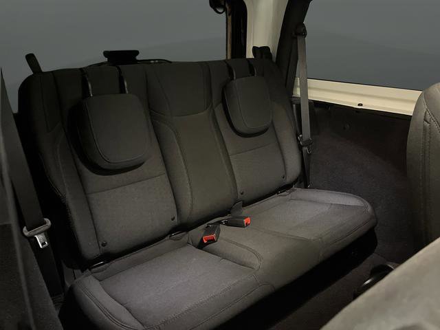 Used 2021 Jeep Wrangler Sport AWD/4WD image 29