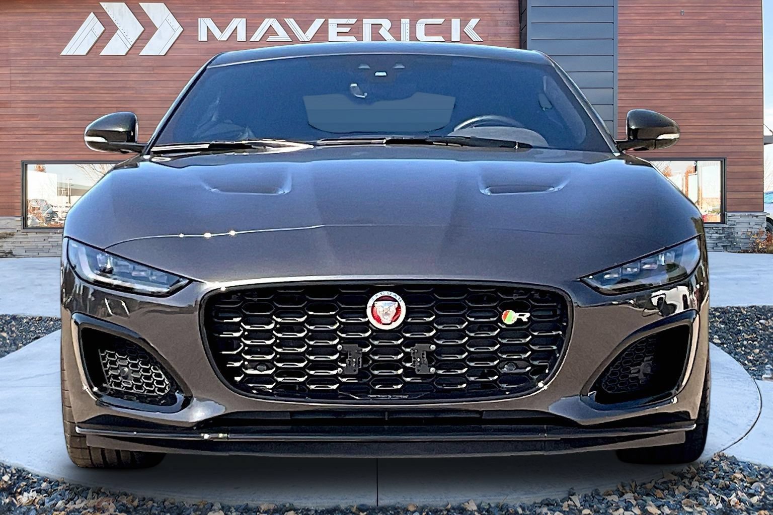 Used 2023 Jaguar F-TYPE R AWD/4WD image 2