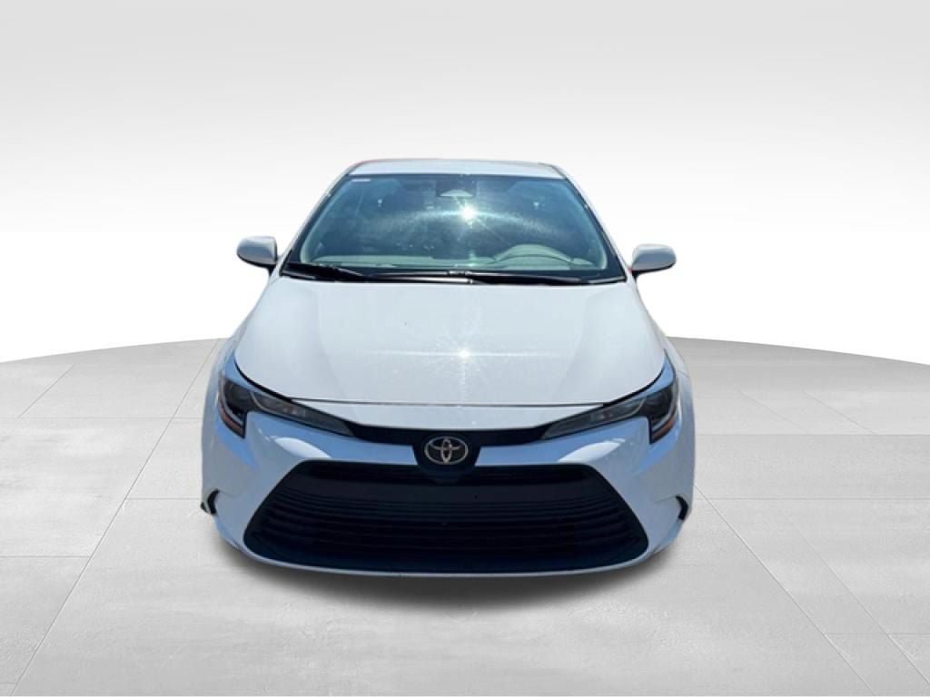 Used 2024 Toyota Corolla LE FWD image 10