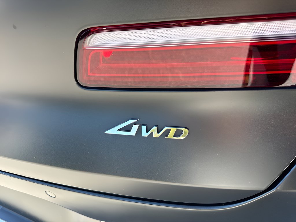 Used 2025 Genesis GV80 2.5T Prestige AWD/4WD image 5