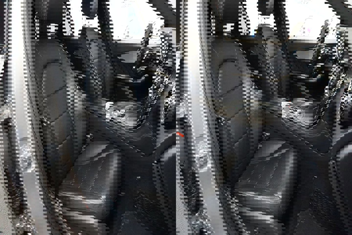 Used 2019 Mercedes-Benz GLC 300 w/ AMG Line image 12