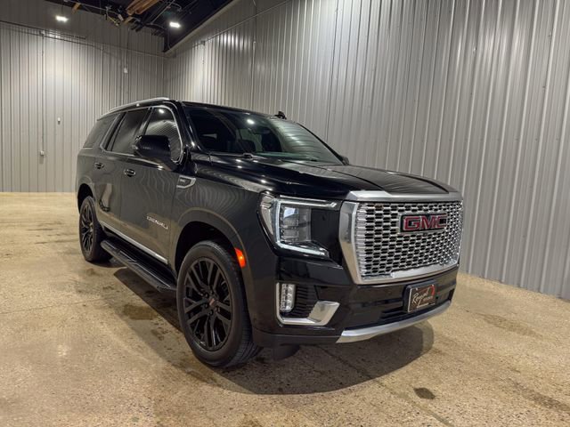 Used 2023 GMC Yukon Denali w/ Advanced Technology Package AWD/4WD image 8