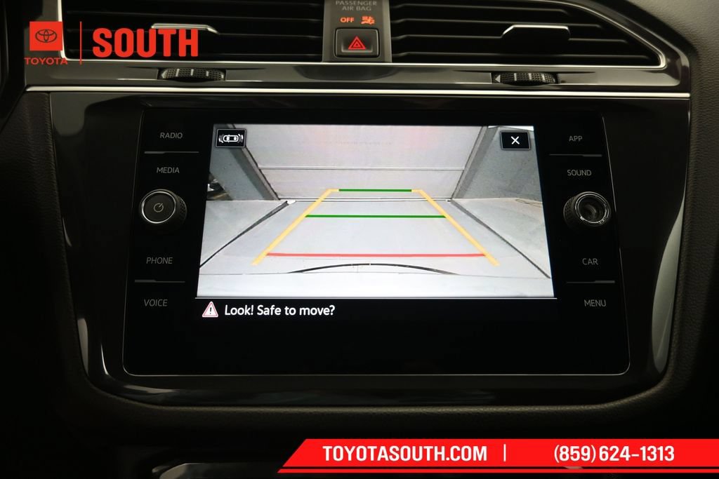 Used 2024 Volkswagen Tiguan SE AWD/4WD image 20