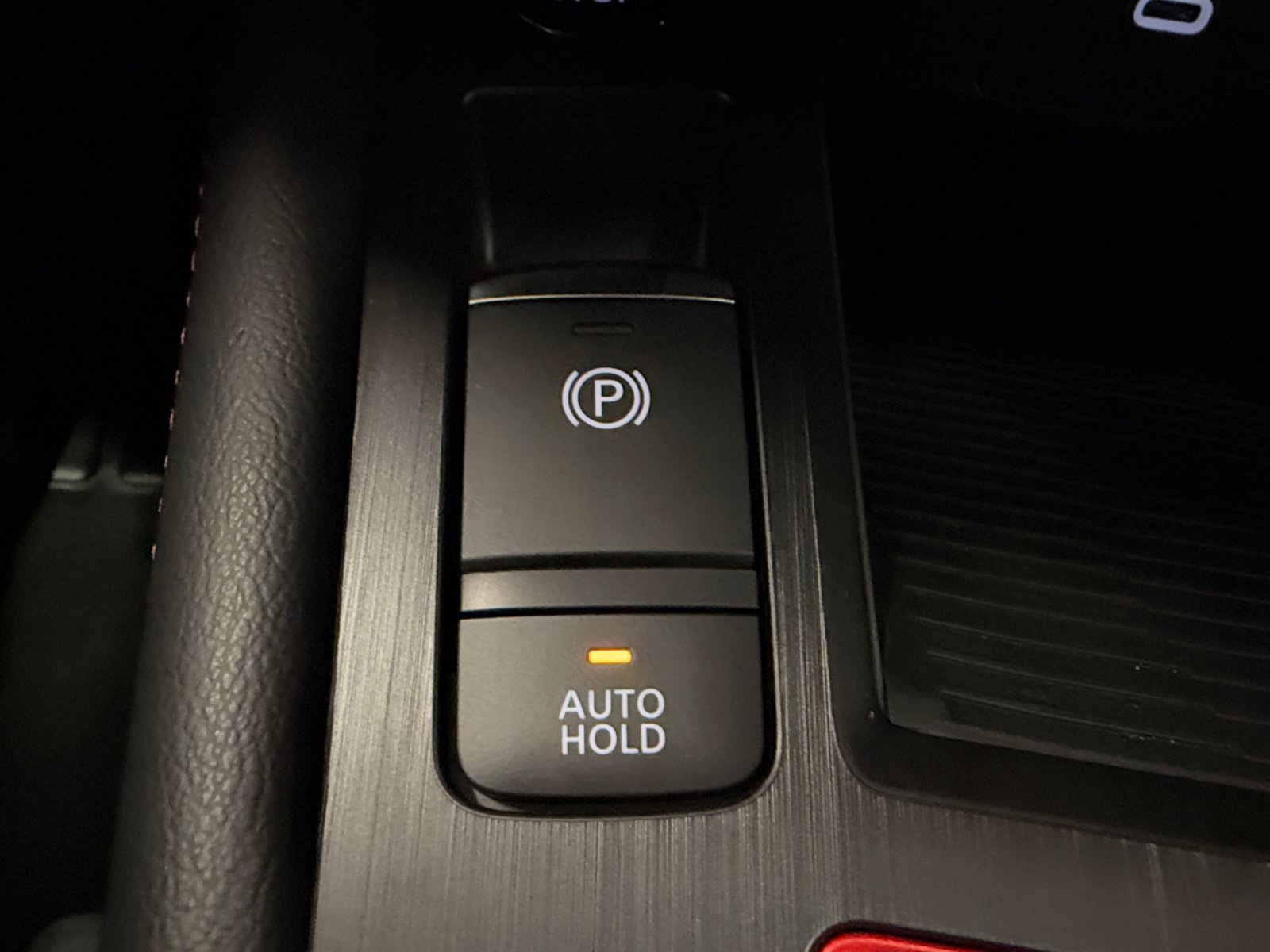 Used 2026 Nissan Kicks SR FWD image 36