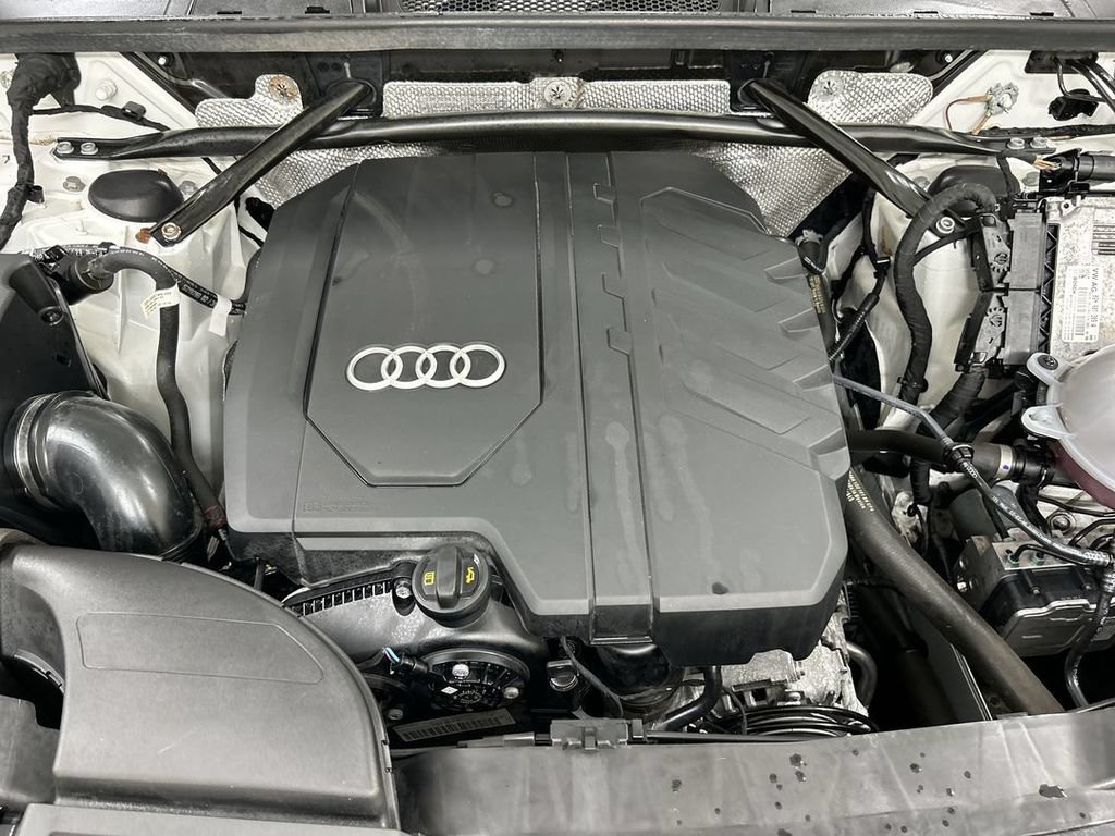Used 2024 Audi Q5 2.0T Premium AWD/4WD image 24