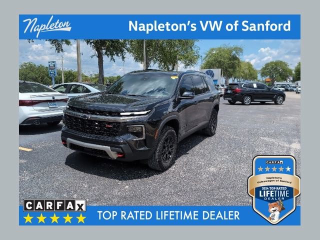 Used 2025 Chevrolet Traverse Z71 w/ Driver Confidence Package AWD/4WD image 1