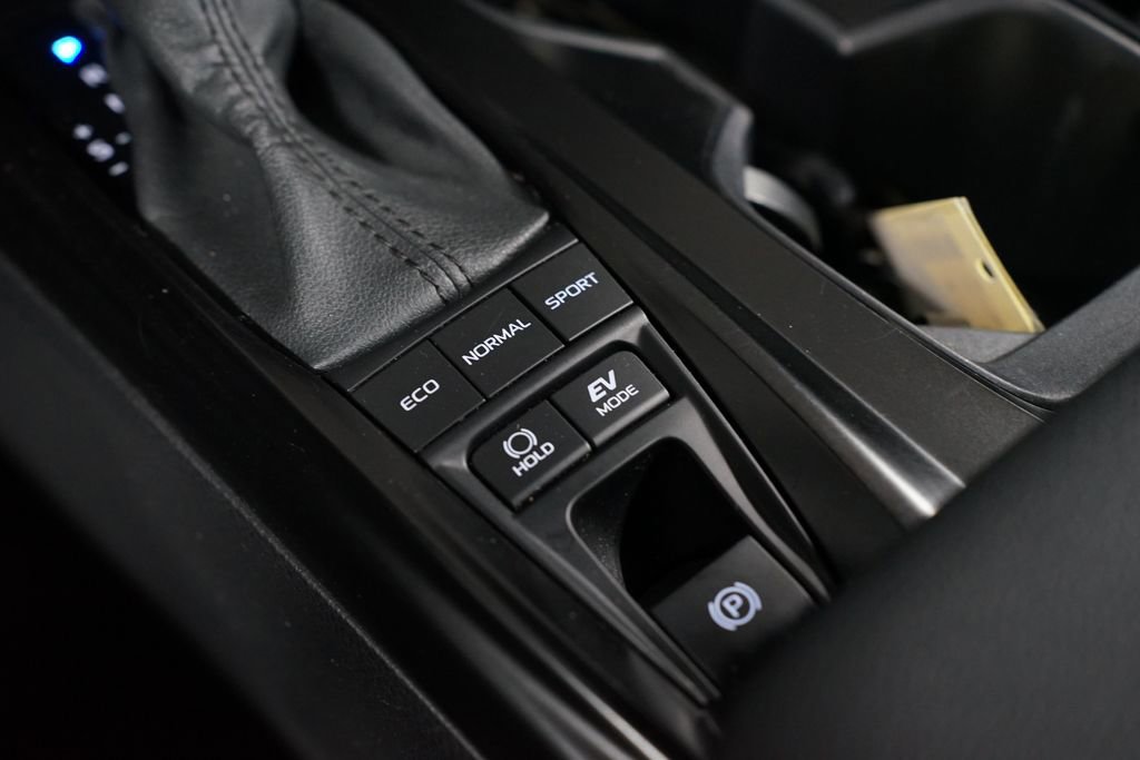 Certified 2025 Toyota Camry LE image 22