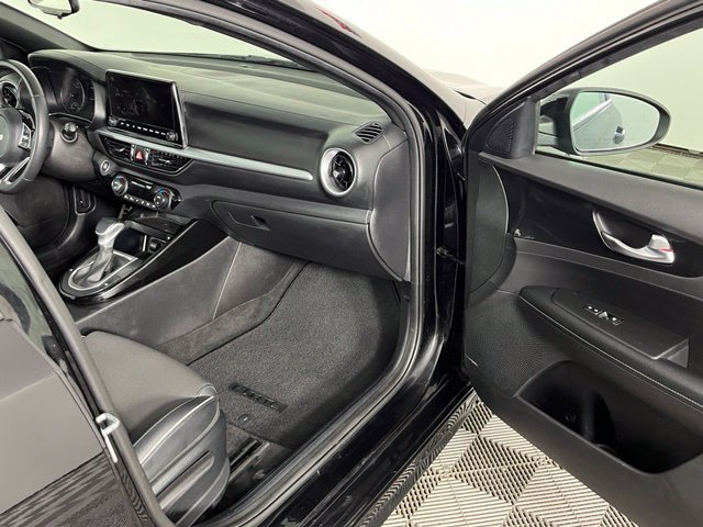 Used 2022 Kia Forte GT-Line w/ GT-Line Premium Package FWD image 29