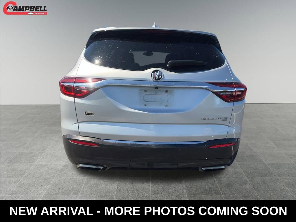 Used 2019 Buick Enclave Essence AWD/4WD image 4
