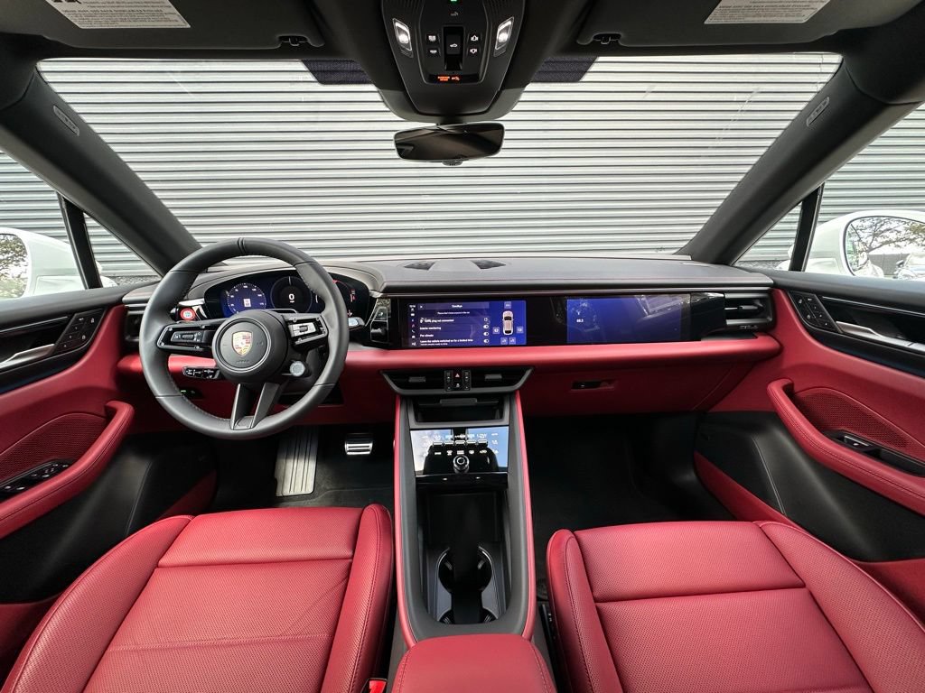 Used 2026 Porsche Macan 4S Electric AWD/4WD image 6