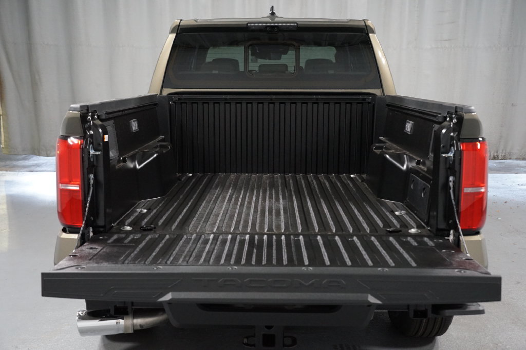 New 2026 Toyota Tacoma Limited AWD/4WD image 40