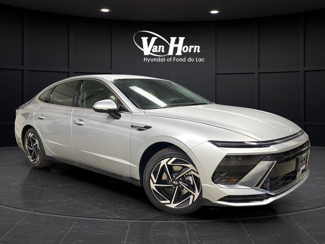 New 2026 Hyundai Sonata SEL image 1