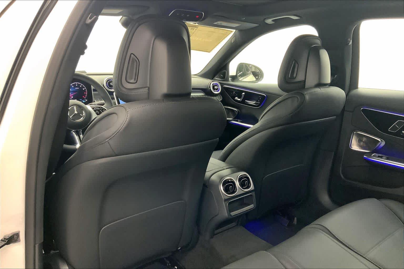 New 2026 Mercedes-Benz C 300 Sedan image 18