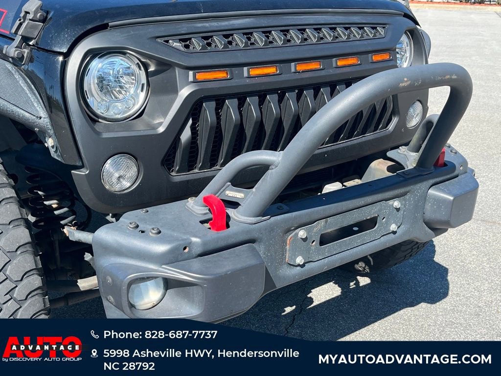 Used 2017 Jeep Wrangler Unlimited Rubicon image 25