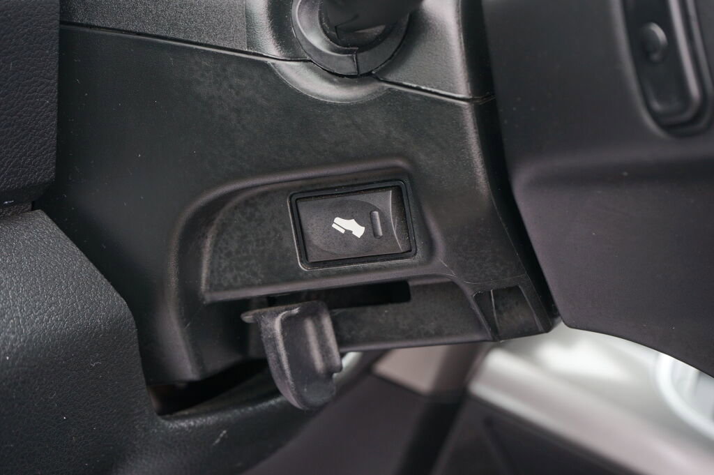 Used 2018 RAM 2500 Limited image 18