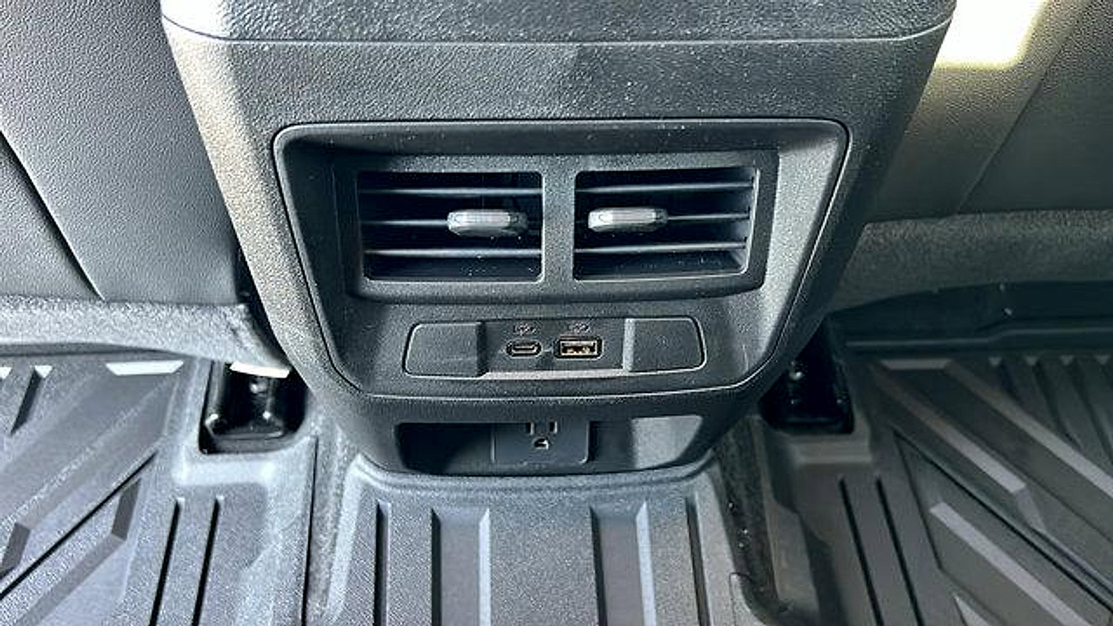 New 2026 Chevrolet Colorado Z71 w/ Technology Package image 16