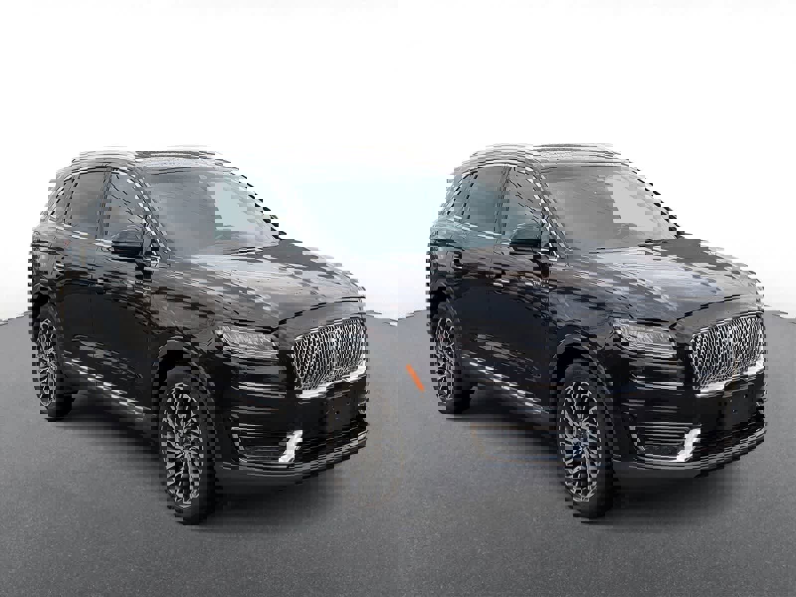 Used 2020 Lincoln Nautilus Reserve image 2