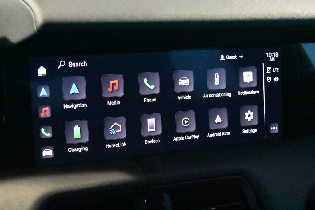 Used 2024 Porsche Taycan image 12