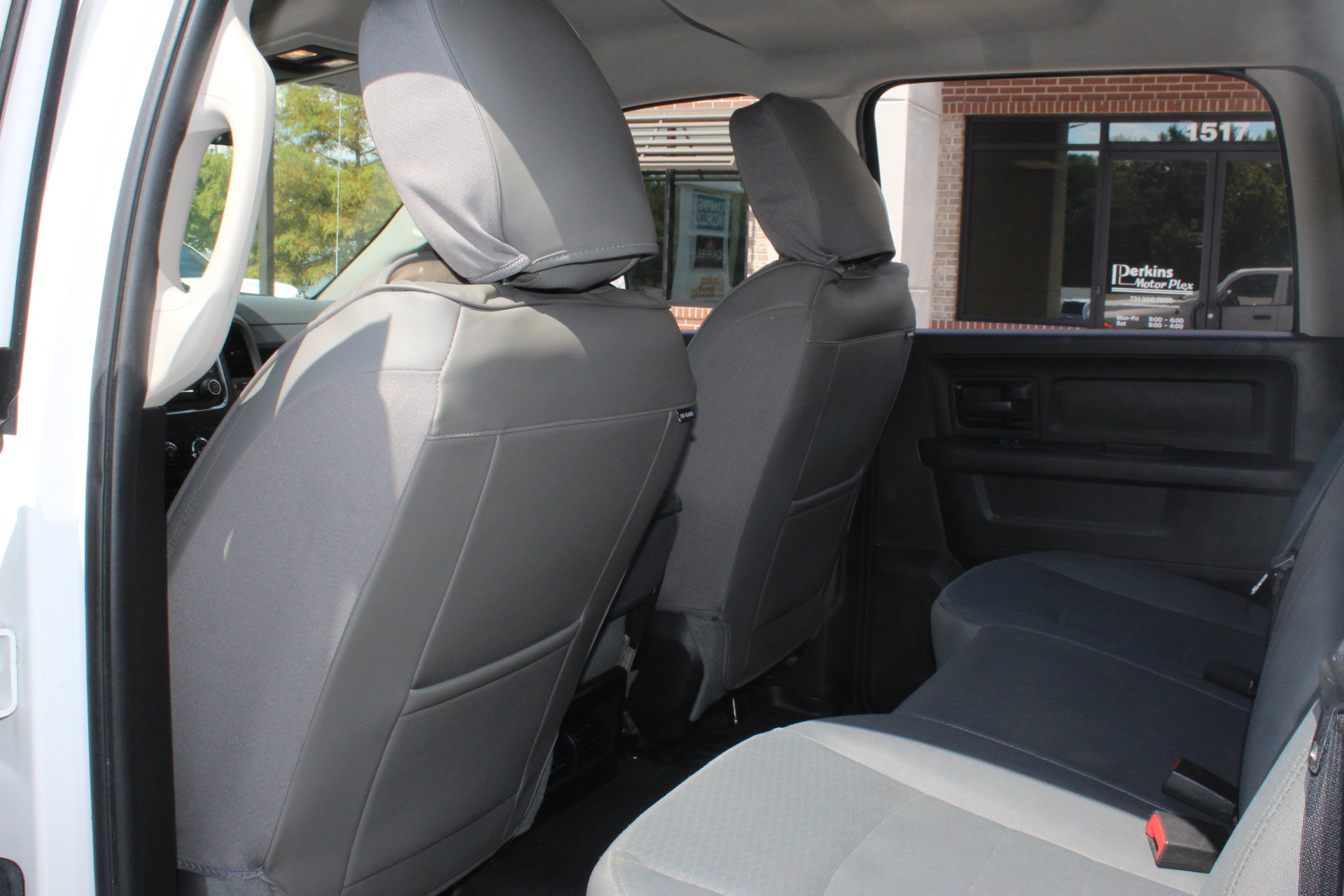 Used 2017 RAM 2500 Tradesman w/ Chrome Appearance Group AWD/4WD image 25