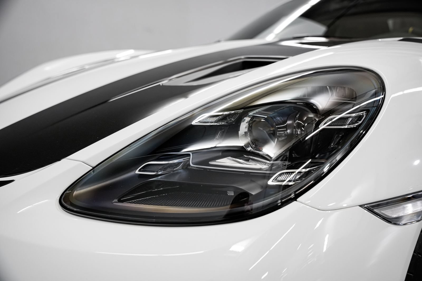 Used 2024 Porsche 718 Boxster Spyder RS RWD image 31