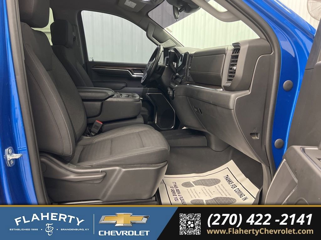 Used 2023 Chevrolet Silverado 1500 RST image 15