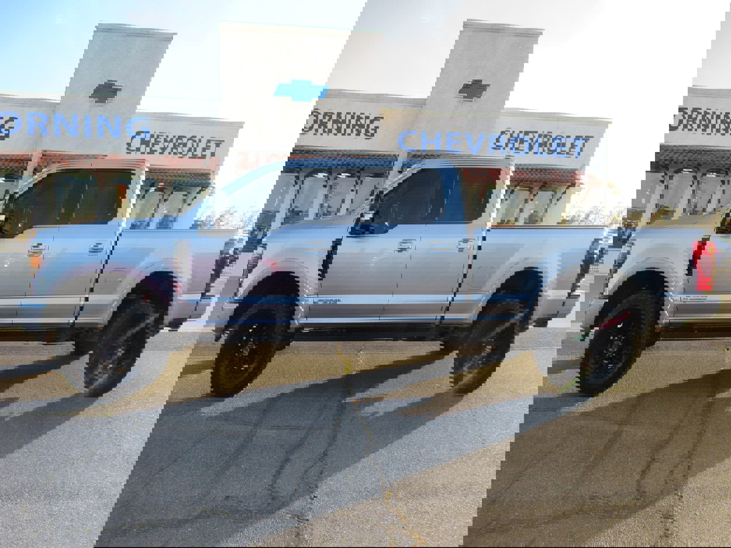 Used 2020 Ford F250 Lariat image 2