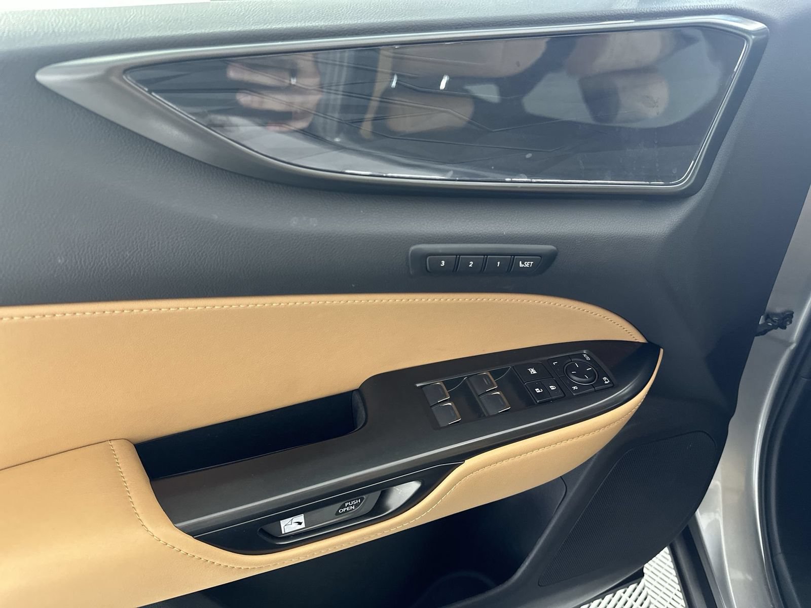 Used 2023 Lexus NX 350 AWD image 13