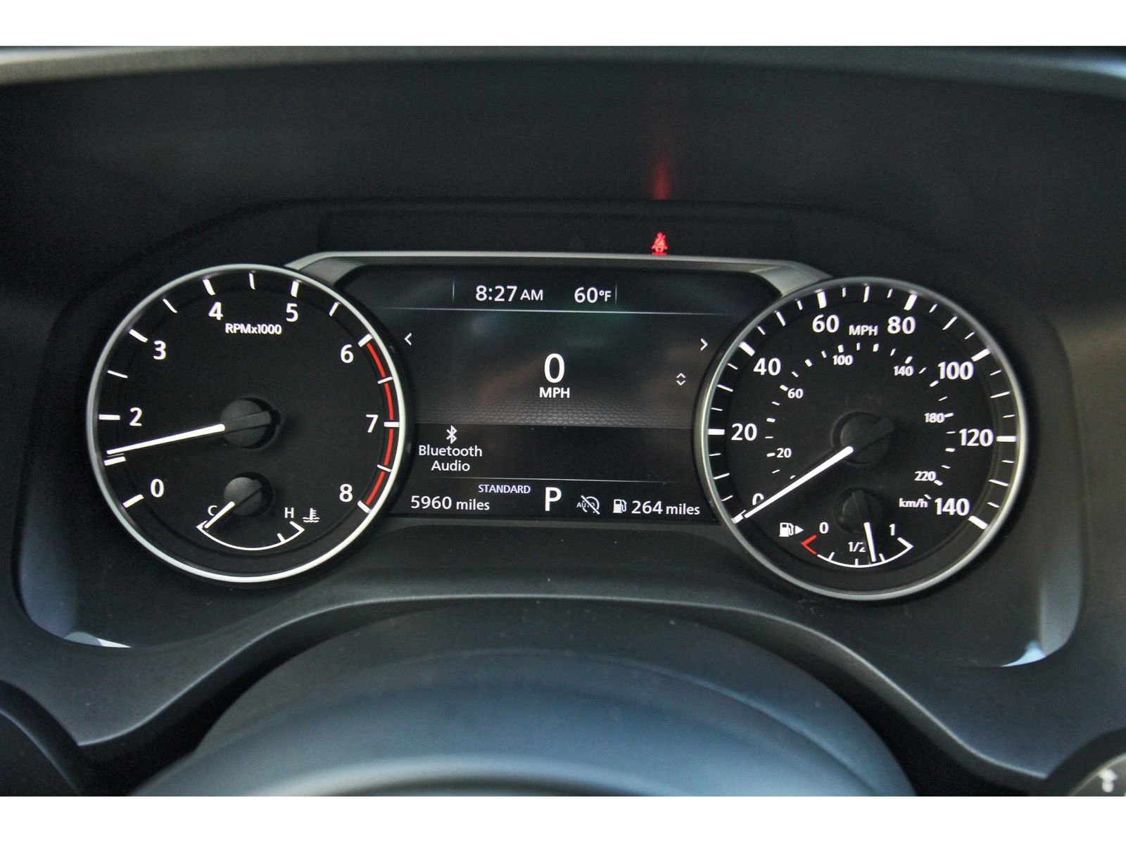 Used 2024 Nissan Rogue SV w/ SV Premium Package image 15