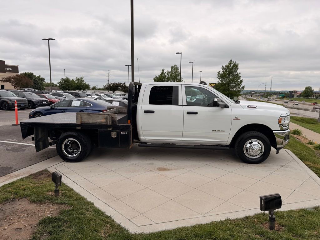 Used 2021 RAM 3500 Tradesman w/ Chrome Appearance Group AWD/4WD image 6