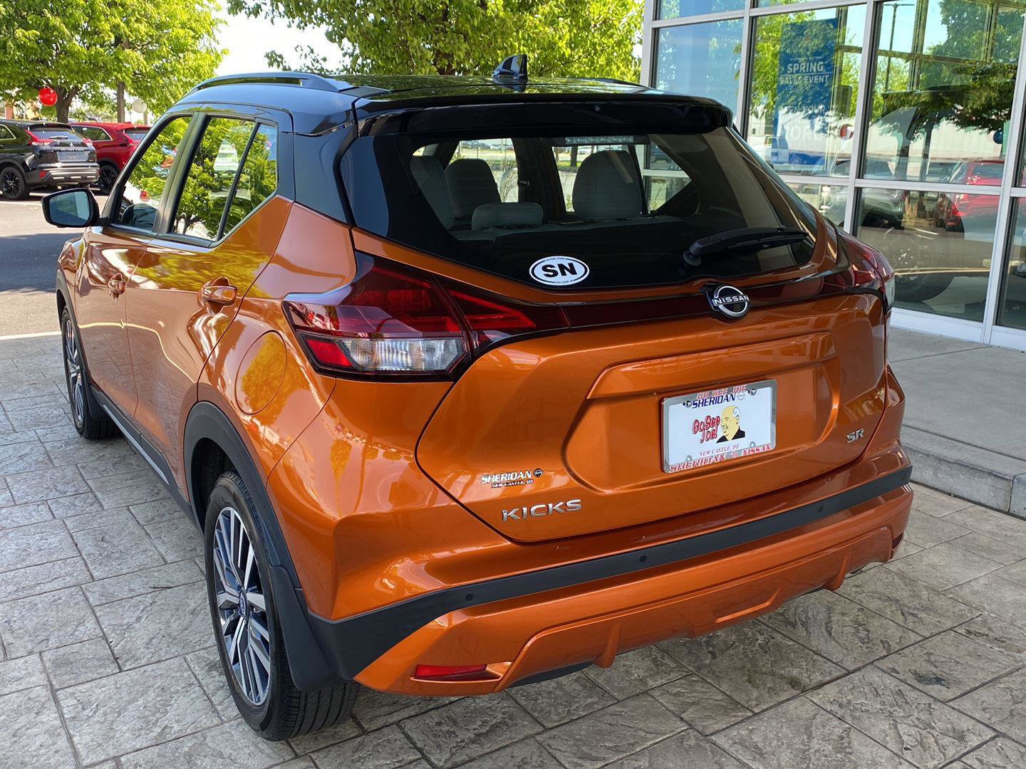 Certified 2023 Nissan Kicks SR w/ SR Premium Package FWD image 5