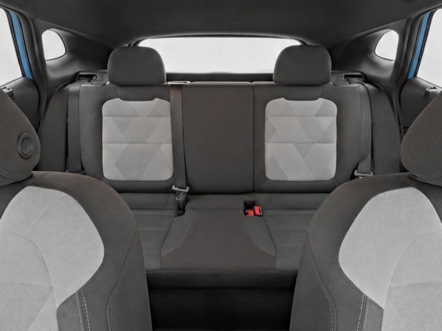 Certified 2024 Chevrolet Trax RS w/ Driver Confidence Package FWD image 17
