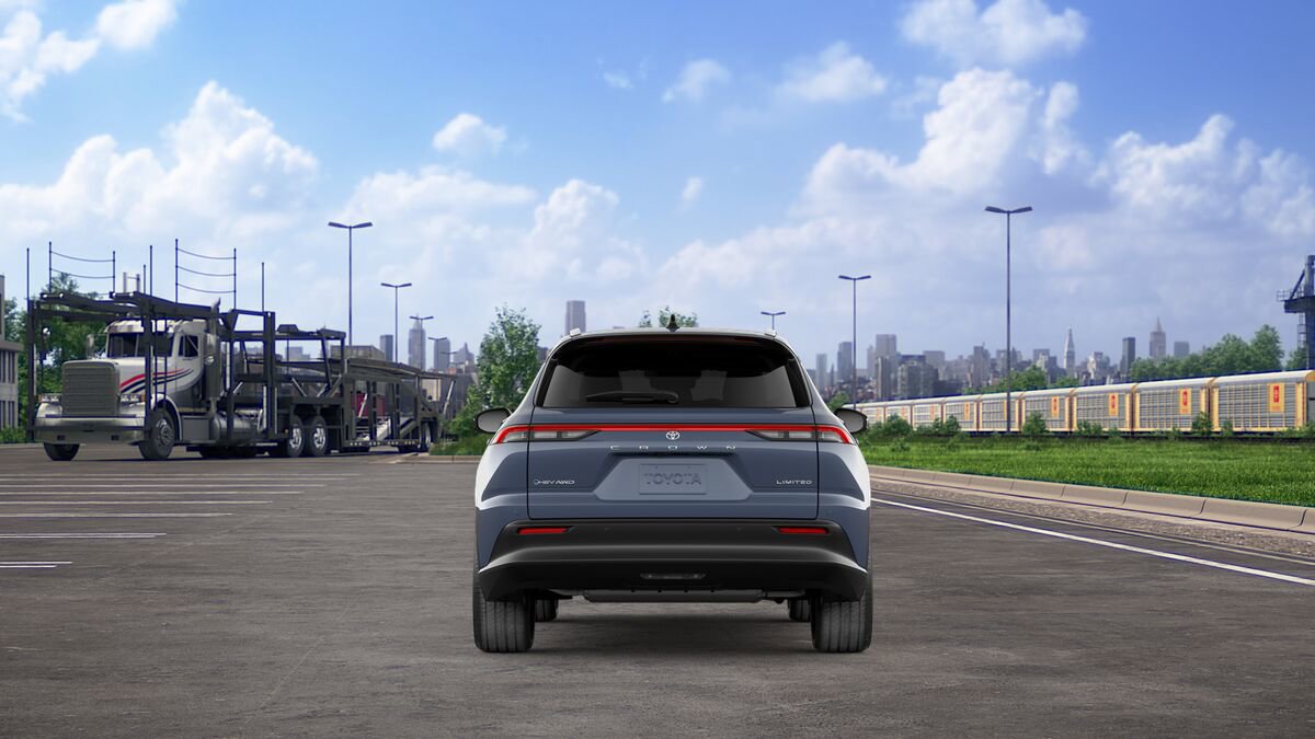 New 2026 Toyota Crown Signia image 8