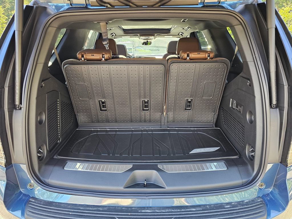 New 2026 Chevrolet Tahoe High Country w/ Sun And Tow Package AWD/4WD image 14