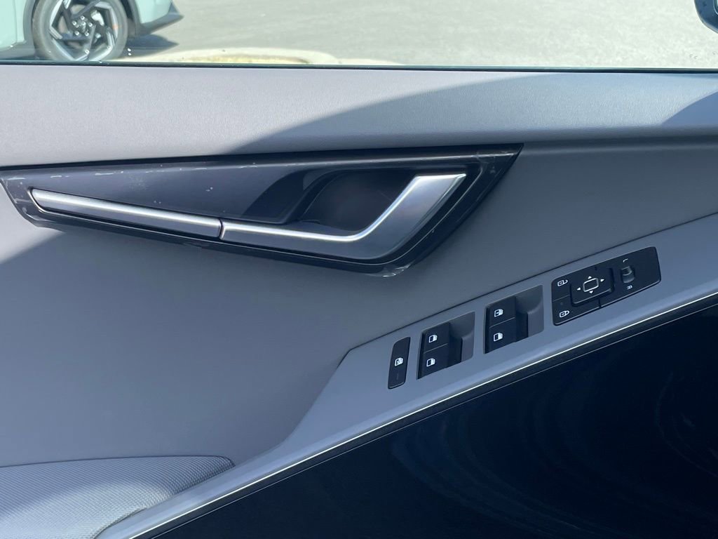 New 2026 Kia Niro EX w/ EX Premium Package image 21