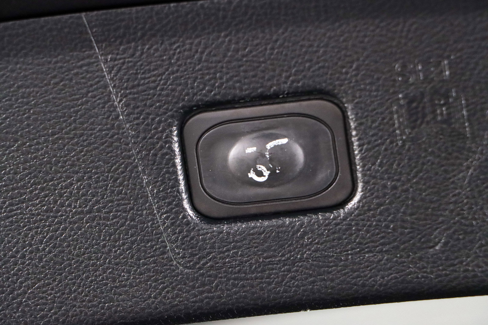 Used 2019 Ford Edge SEL w/ Equipment Group 201A image 29