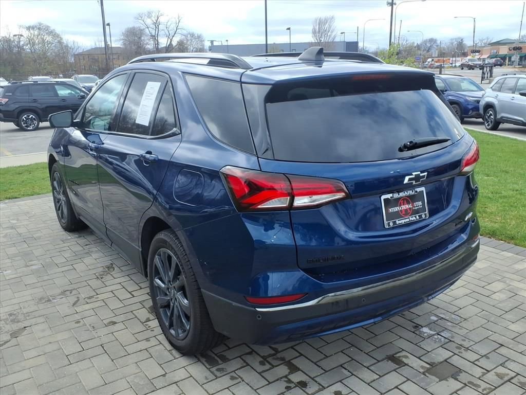 Used 2022 Chevrolet Equinox RS w/ LPO, Floor Liner Package AWD/4WD image 5