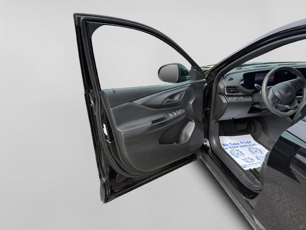 Used 2025 Buick Envista Preferred FWD image 17