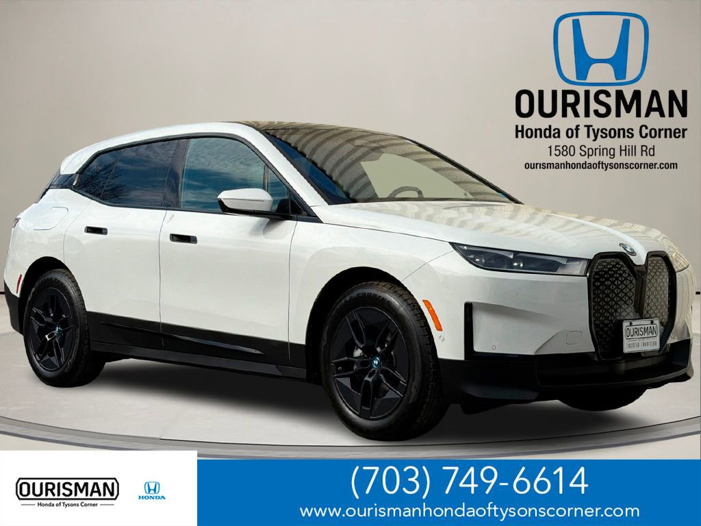 Used 2024 BMW iX xDrive50 w/ Premium Package image 1