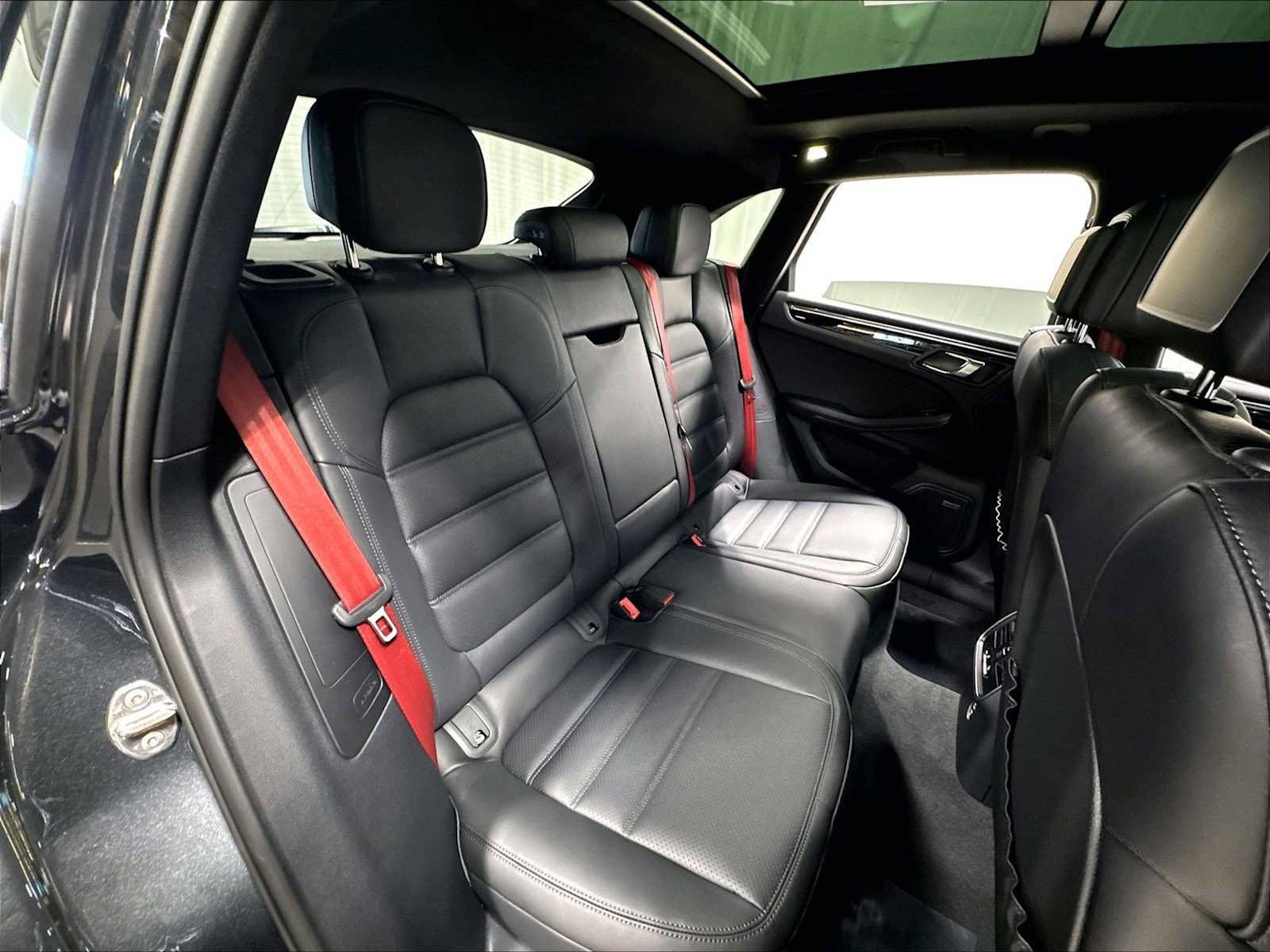 New 2026 Porsche Macan S AWD/4WD image 30