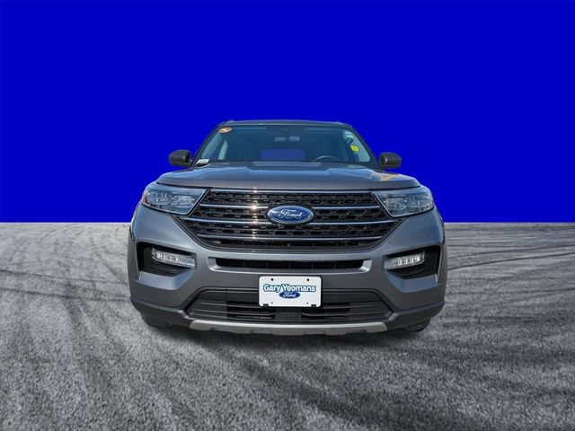 Used 2023 Ford Explorer XLT w/ Equipment Group 202A AWD/4WD image 9