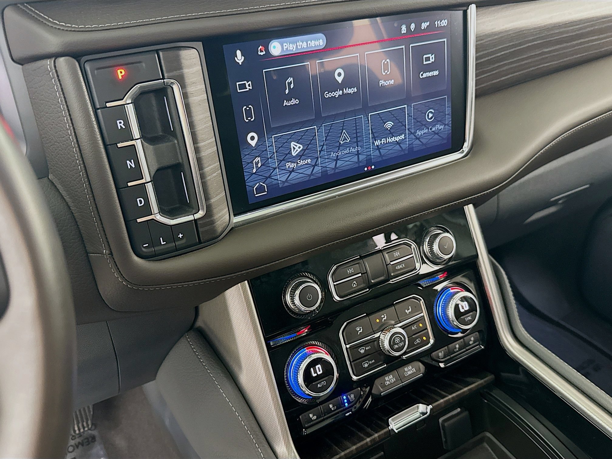 Used 2023 GMC Yukon XL Denali w/ Max Trailering Package AWD/4WD image 16