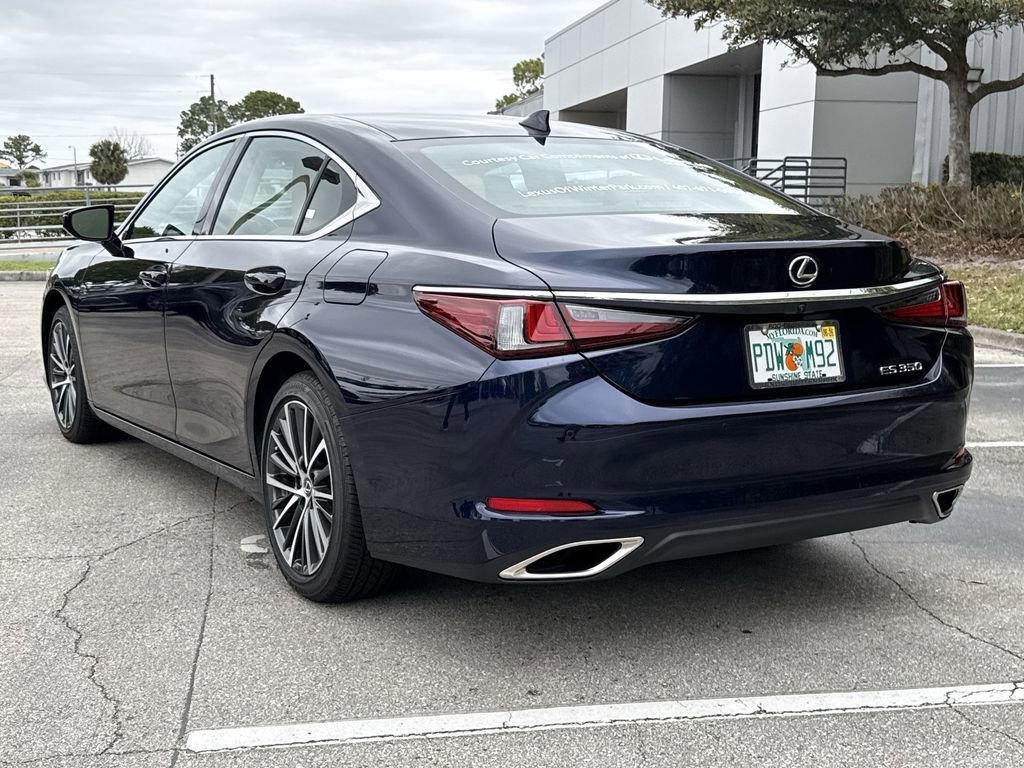 Used 2025 Lexus ES 350 w/ Premium Package FWD image 10
