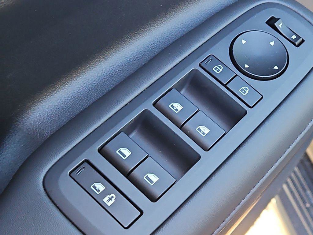 New 2026 Hyundai Santa Fe SEL image 8