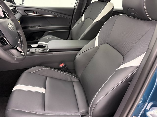 New 2026 Toyota Camry SE w/ Multimedia Upgrade Package image 26