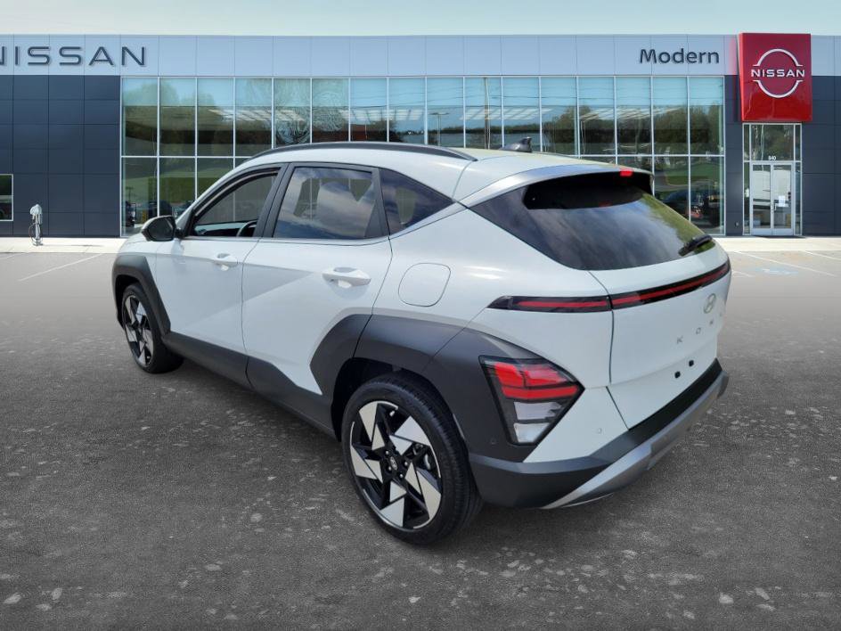 Used 2025 Hyundai Kona Limited FWD image 6